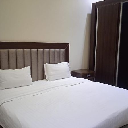 Quiet Rooms 7 Ер-Ріяд Екстер'єр фото